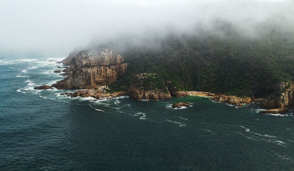 jana-warrington-HKK_aO22SIg-unsplash